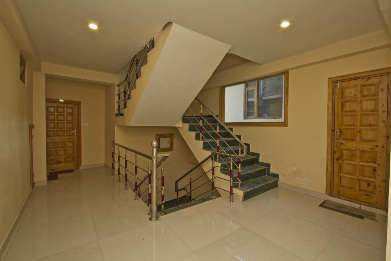 Oyo 8724 Vashisht Hotel Vashist Ngoại thất bức ảnh